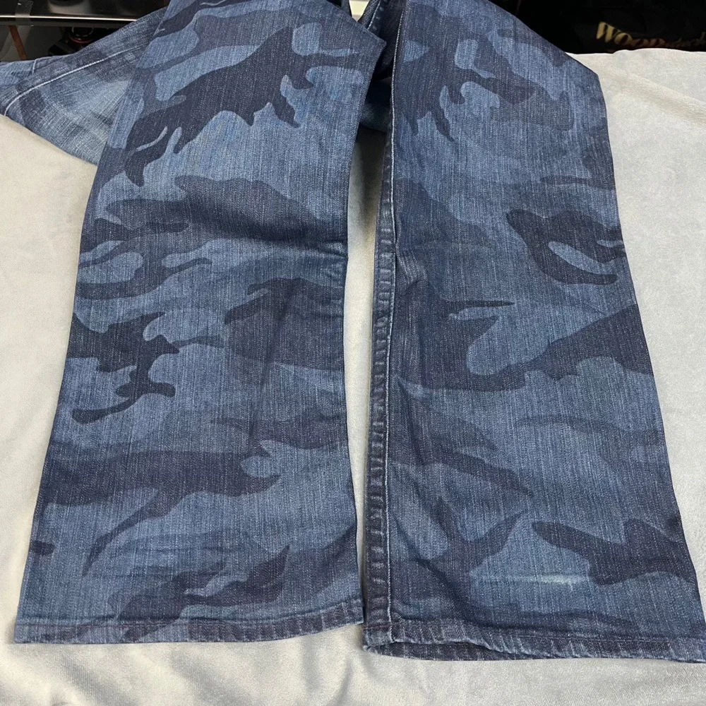True Religion Bobby Jeans Men's Size 38 Blue Camo Denim